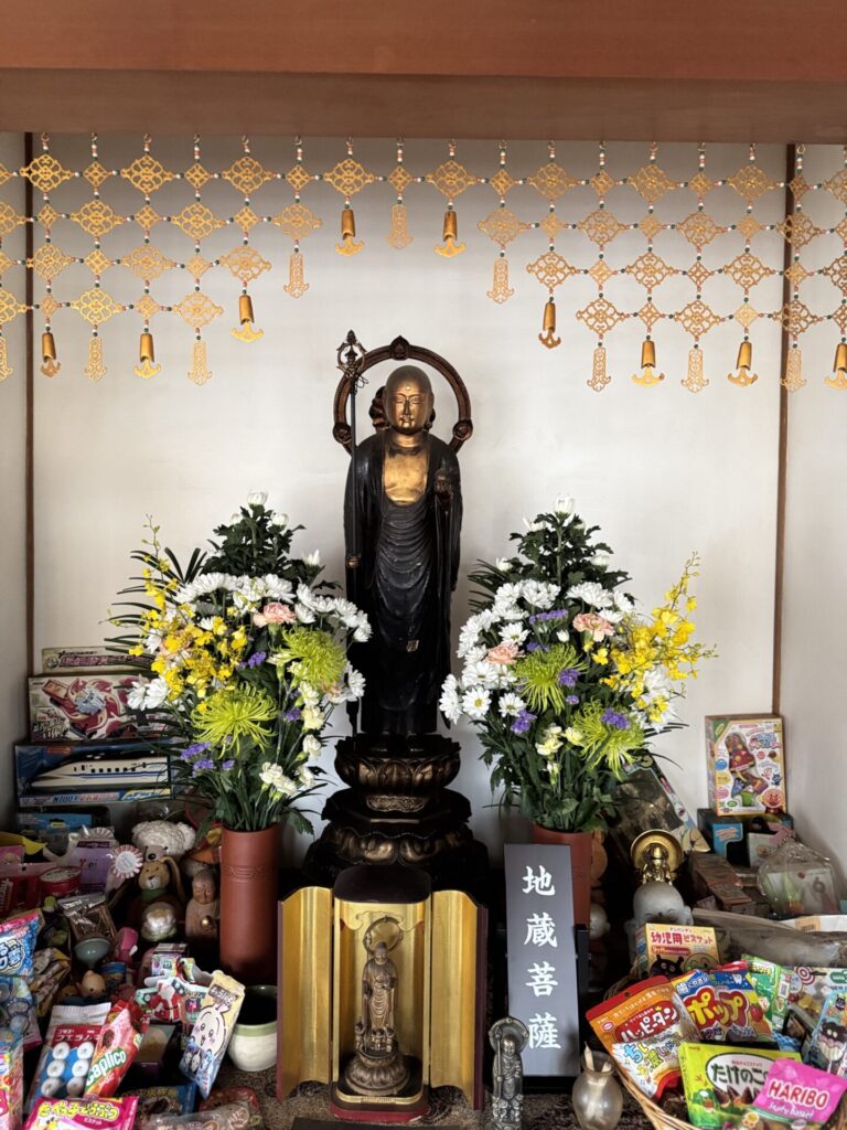 地蔵堂　地蔵菩薩